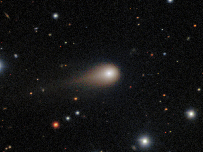 Солнечные вспышки объяснили ускорение межзвездной кометы