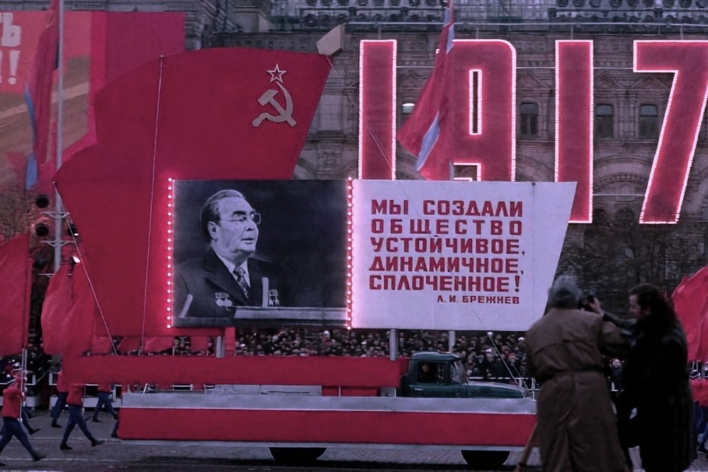 Дедовские плачи 7 ноября: традиции и запреты дня поминовения