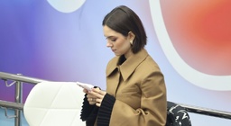 Евгения Медведева показала кольцо — помолвка с танцором?