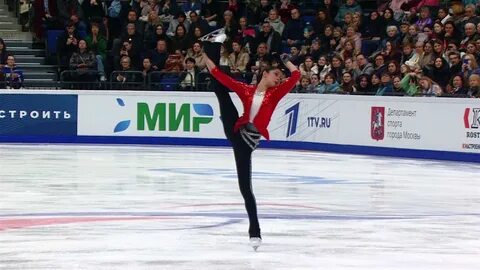 Аделия Петросян лидирует на Гран-при в Москве