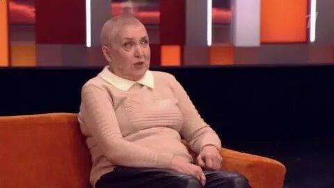 Долина в «Пусть говорят»: шок и угрозы детьми, поддельный паспорт с Томом Холландом, Лурье ищет справедливости в Верховном суде, Долина пообещала вернуть 112 млн рублей