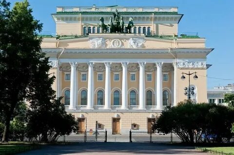 Александринский театр представит инновационные спектакли и отметит юбилей лаборатории