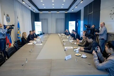 Мелони призывает к европейской безопасности | Крипториски для политиков