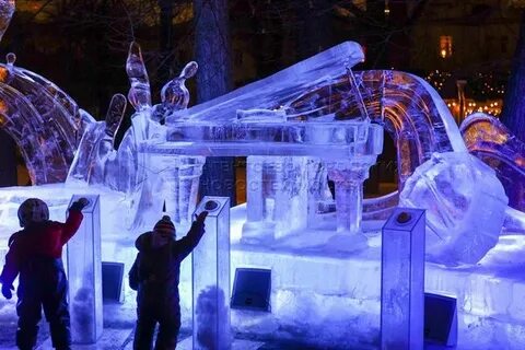 Москва украсилась арт-павильонами «Фабрика подарков»