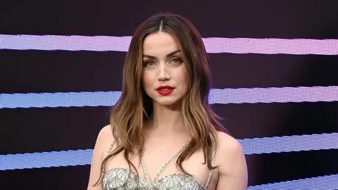 Ана де Армас: О роли Монро, номинации на Оскар и «катастрофе» на пробах