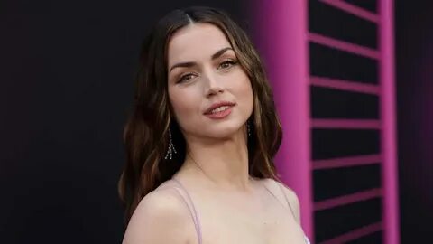 Ана де Армас: О роли Монро, номинации на Оскар и «катастрофе» на пробах