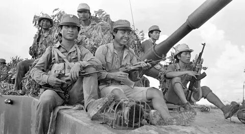 Бои на границе Таиланда и Камбоджи: погибший военный и эвакуация мирных жителей