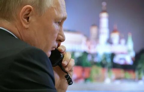 Путин поручил немедленно начать структурную перестройку экономики РФ