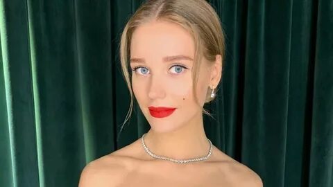 Кристина Асмус показала вырезанные сцены из «Письма Деду Морозу»