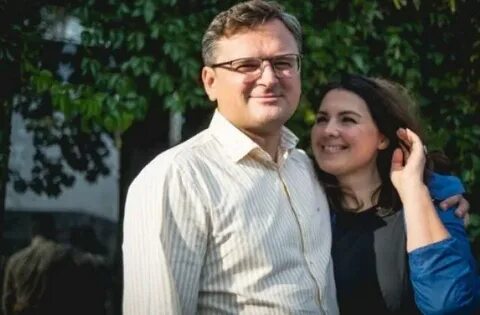 Экс-министр Кулеба попал в скандал на концерте