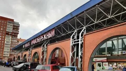 Пожар на Правобережном рынке в Петербурге: паника и разрушения