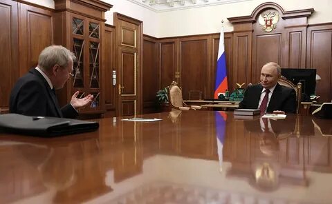 Зорькин доложил Путину о работе КС перед Днем Конституции