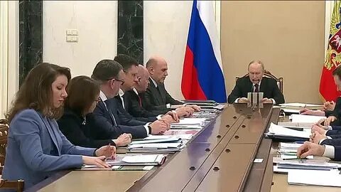 Семейная выплата 2026: Путин анонсировал поддержку многодетных семей