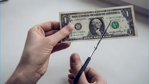 Узбекистан стал первой страной с тотальным запретом наличных