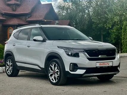 Kia Seltos II: полный рестайлинг и гибридный двигатель