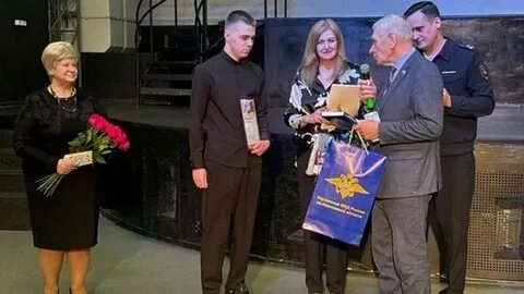 В Ярославле прогремело до семи взрывов: ПВО сбила беспилотники, в Твери БПЛА атаковал жилой дом, 7 пострадавших