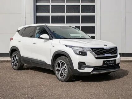 Kia Seltos II: полный рестайлинг и гибридный двигатель