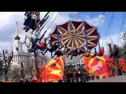 «Карусель подарков» на ВДНХ: новогодняя программа для всей семьи