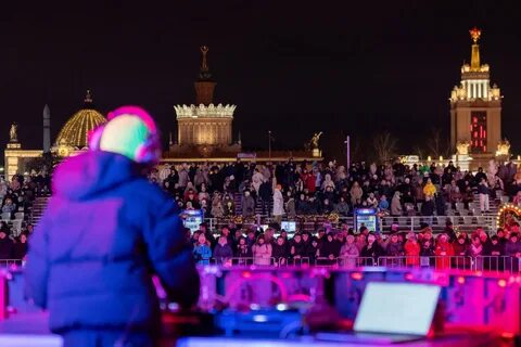 Легендарное «Лебединое озеро» на льду ВДНХ: Плющенко, Липницкая и Косторная выступят в новогодние каникулы