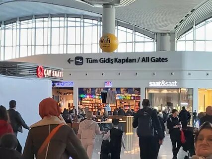 Стамбул возглавил рейтинг одиночных путешествий россиян на новогодние праздники