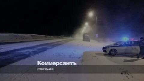 Пермский тракт под снегом: движение грузовиков остановлено, на Урале ожидают ухудшения