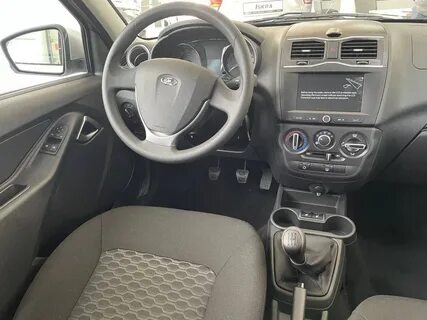 новая lada granta в салоне дилера