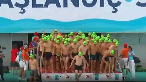 заплыв через босфор участники