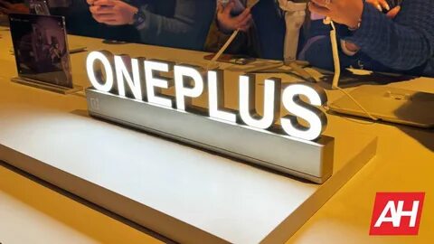 OnePlus опровергает слухи о закрытии: что происходит с брендом на фоне падения продаж