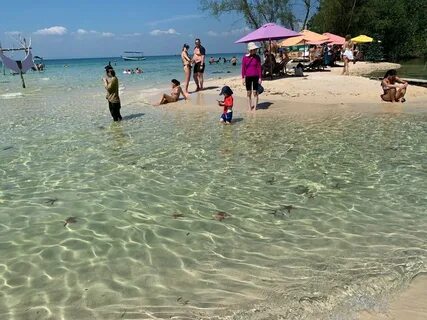 Рейс из Фукуока с екатеринбуржцами застрял в Казахстане: пассажиры ночуют в аэропорту
