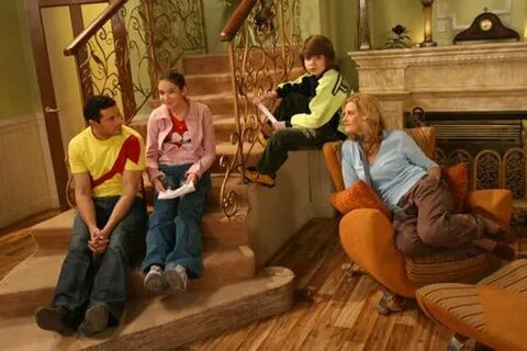 кадр из сериала Кто в доме хозяин