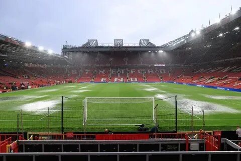 Олд Траффорд перед матчем с Арсеналом