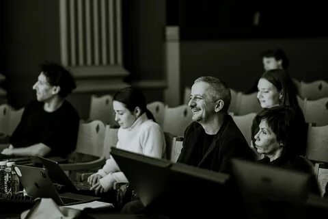 Константин Богомолов на репетиции