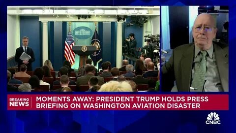 Бизнес-джет Challenger 650 разбился при взлёте в Мэне: восемь человек на борту