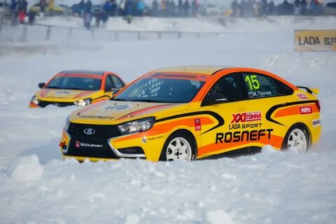 Lada Vesta Sport на ледовой трассе