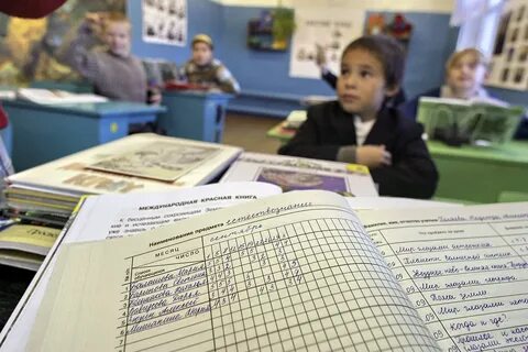 Фадеев предложил разрешить отчислять учеников за неуд по поведению