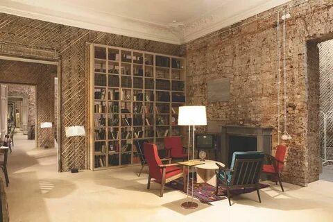 Отменена премьера спектакля по Бродскому «Демократия!» в Москве