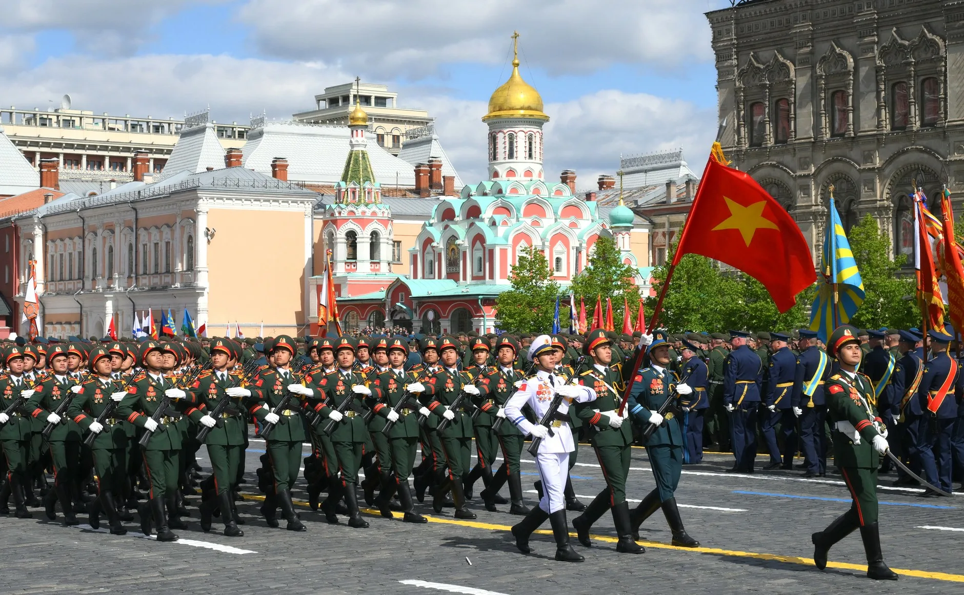 парад победы на красной площади в москве