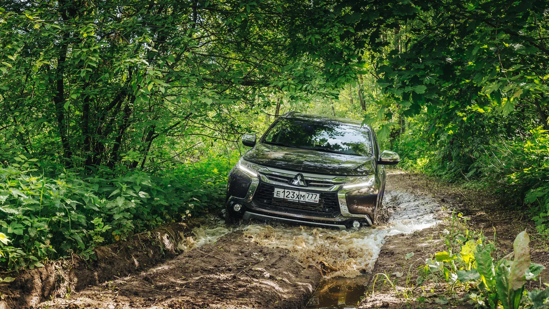 mitsubishi pajero бездорожье