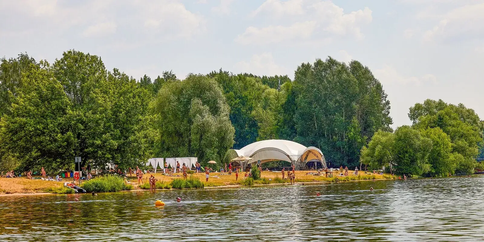 пляж Серебряный Бор
