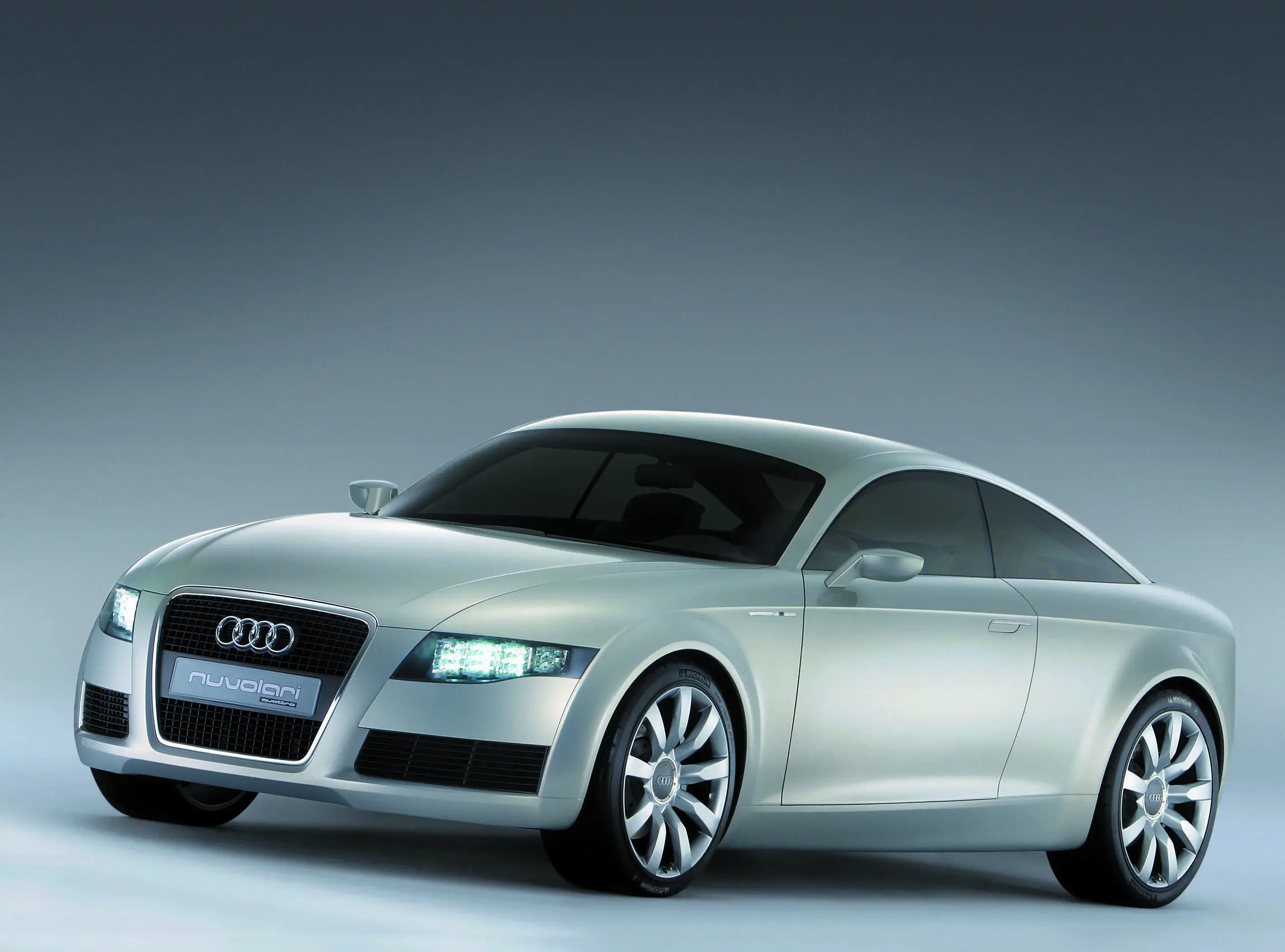 концепт Audi Nuvolari quattro 2003 года