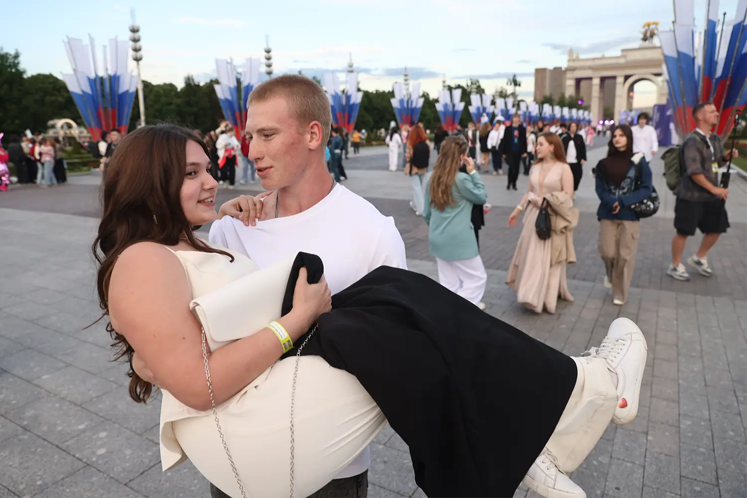 московский выпускной 2026 вднх трансляция