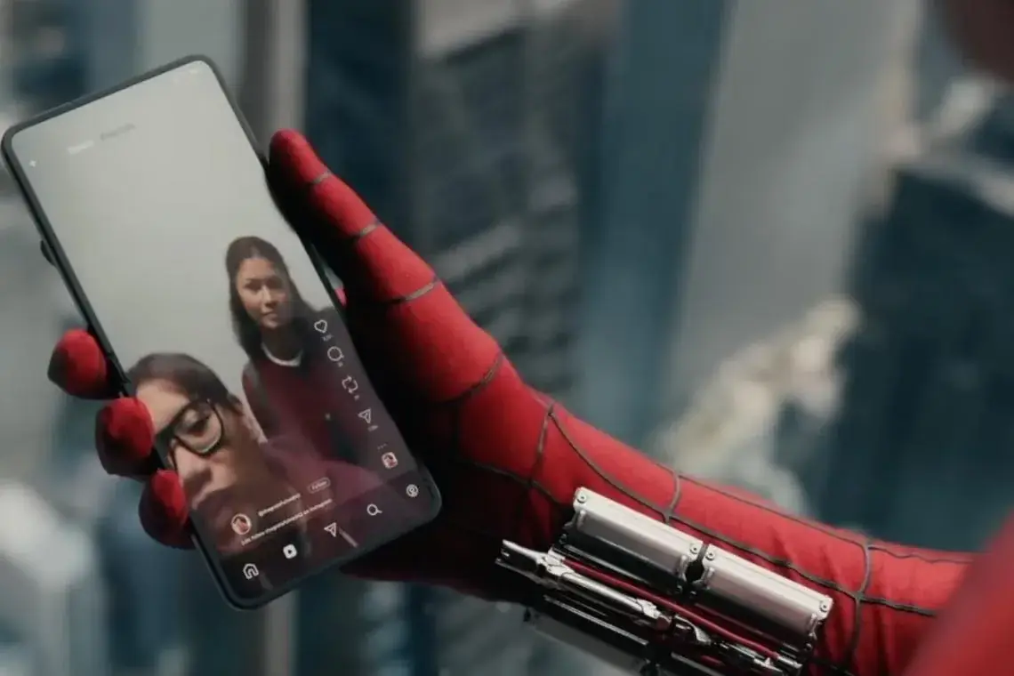 интерфейс Spidey Tracker сайт Sony Pictures Samsung