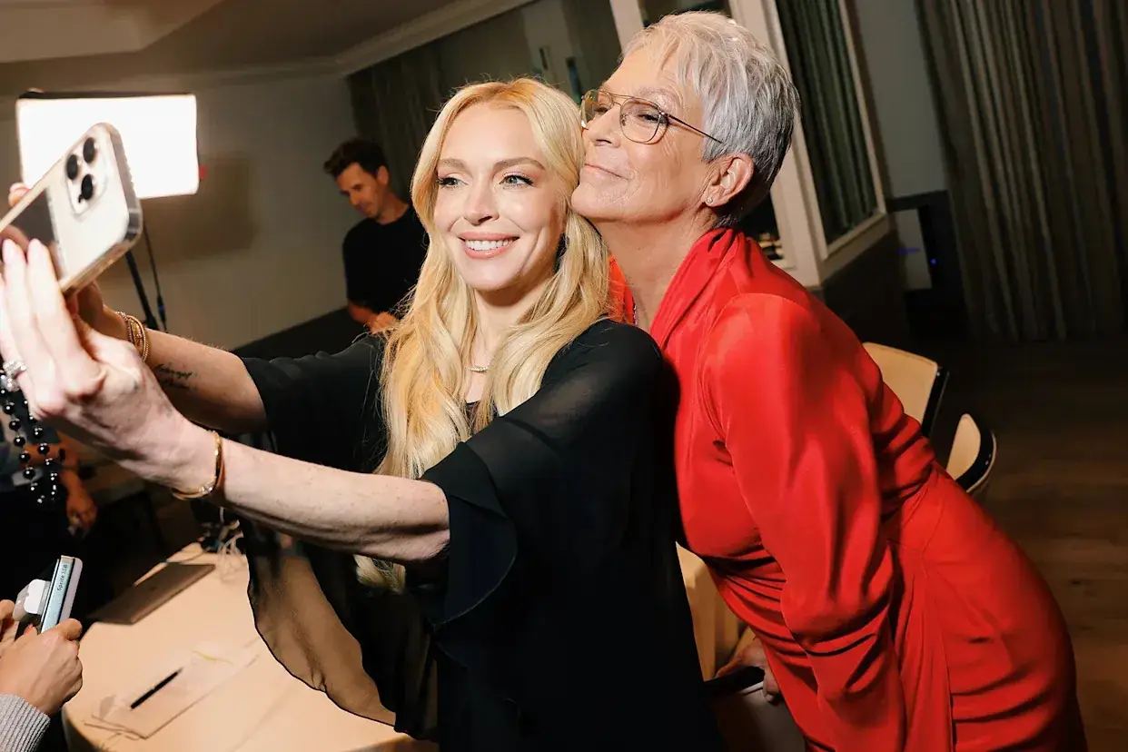 Lindsay Lohan Freakier Friday 2025 premiere Jamie Lee Curtis