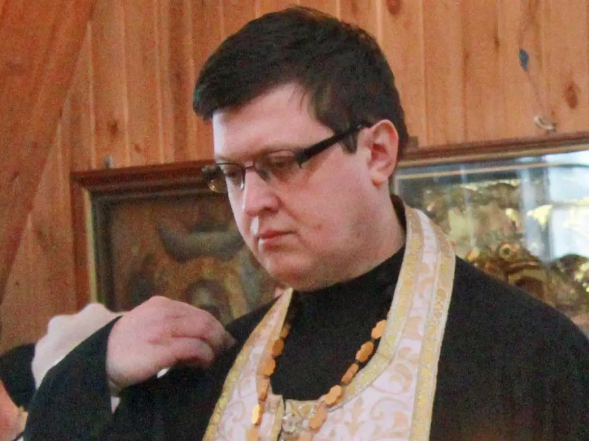 денис золотухин отец дионисий священник семья
