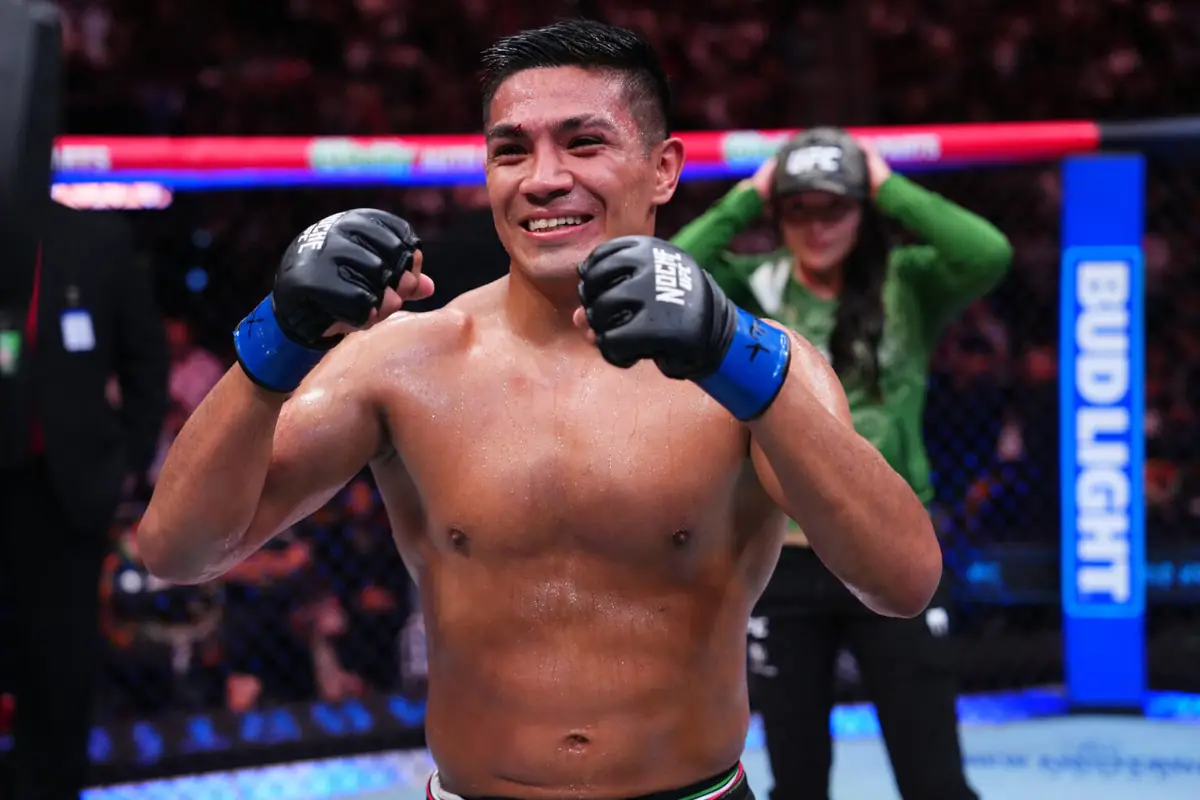 Фарид Башарат разгромил дебютанта Гарзу на UFC 329 и требует новый контракт: «Хочу Мартинеса в сентябре»