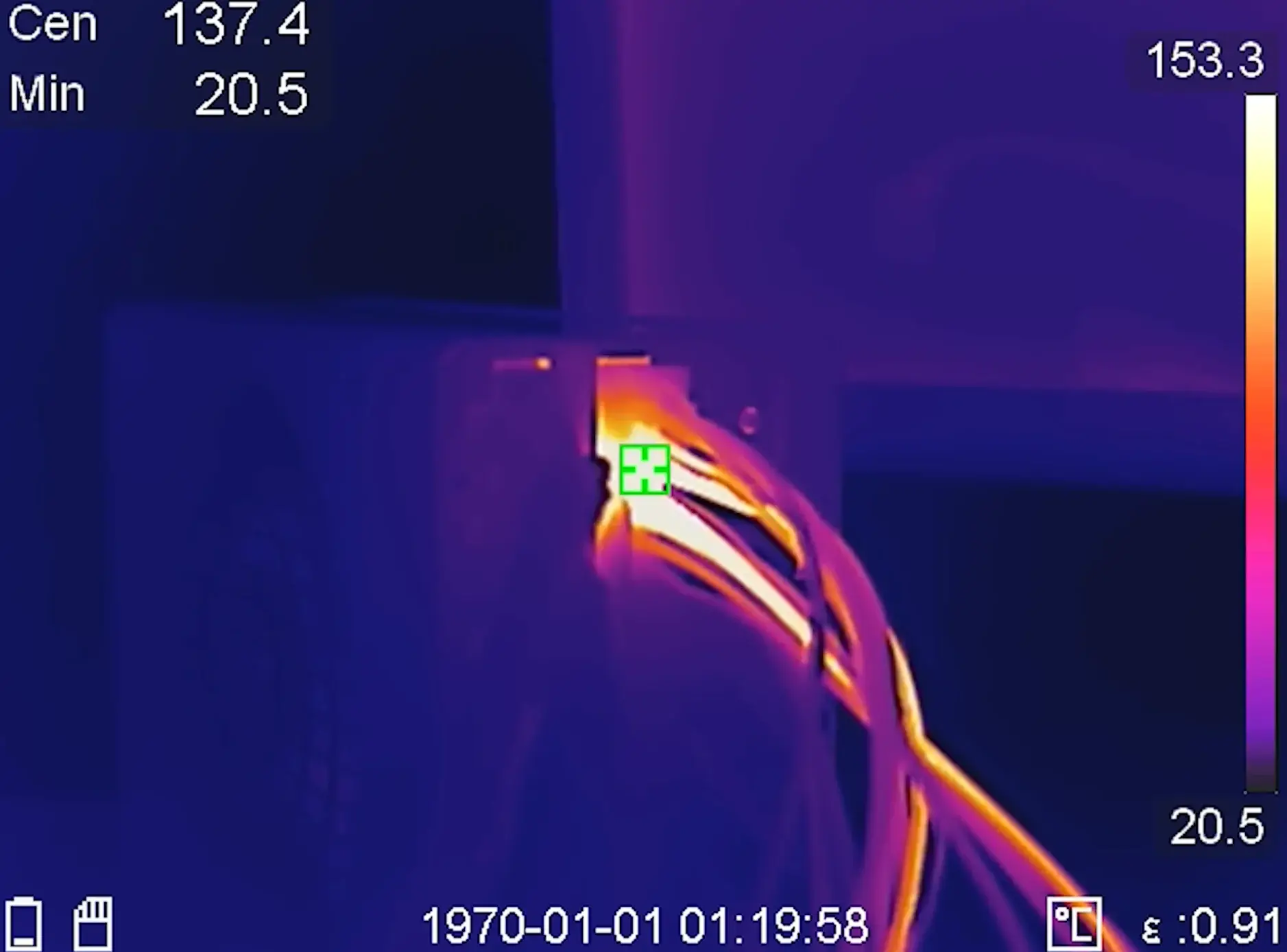 RTX 50 thermal throttling hotspot problem