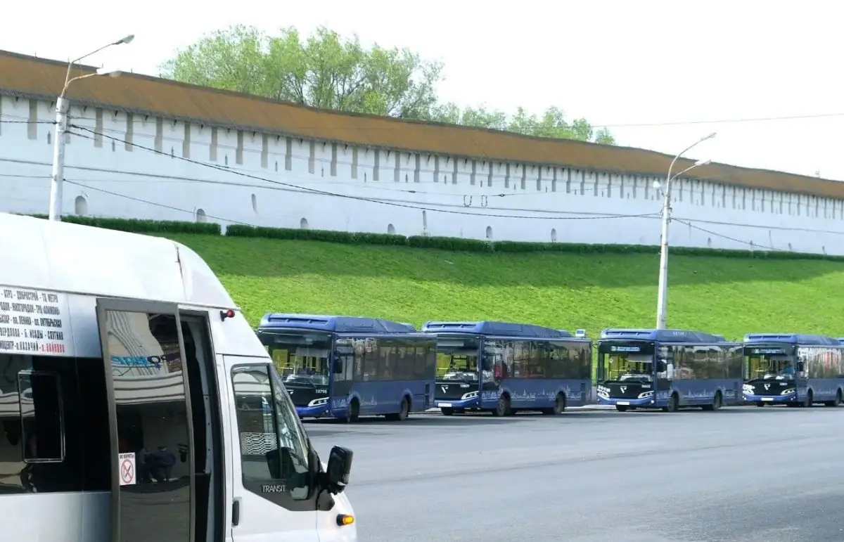 синие автобусы Астрахань 2026
