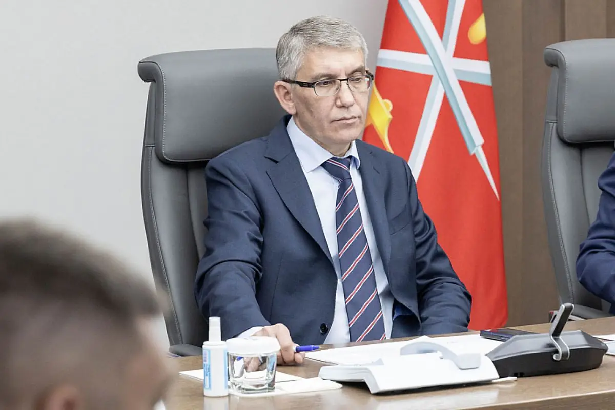 Дмитрий Миляев встреча с жителями Суворов