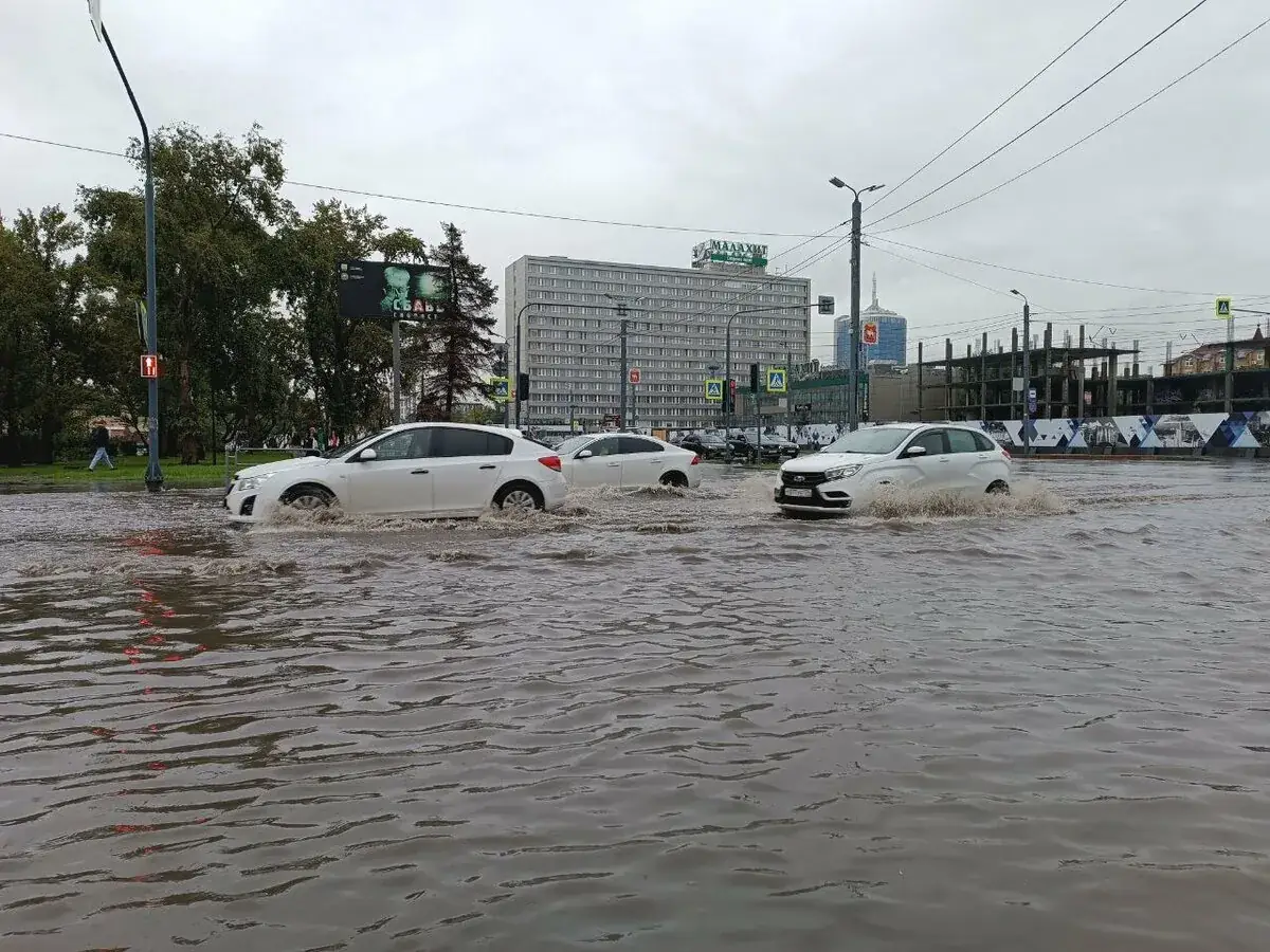 ливень Челябинск затопление улиц