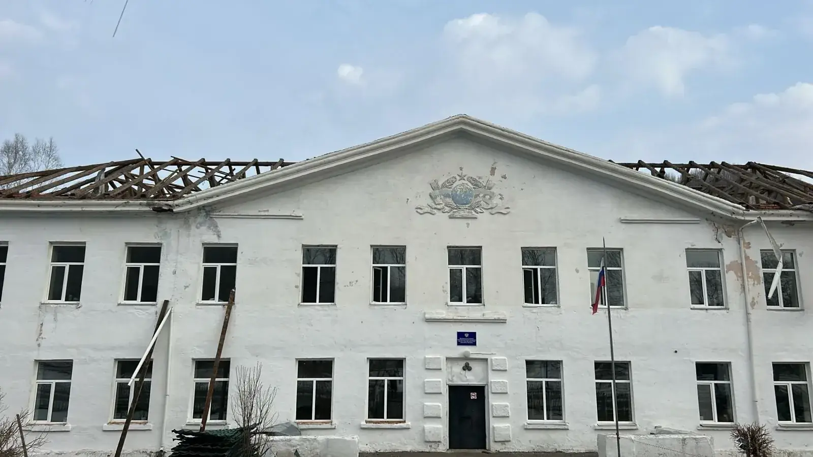 строительство школы Хинганск ЕАО ремонт дорог мост